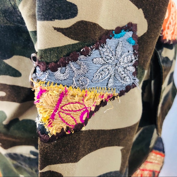 🎉HP🎉Beautiful Stories Embellished Camo Jacket, Sz XS - Picture 6 of 14